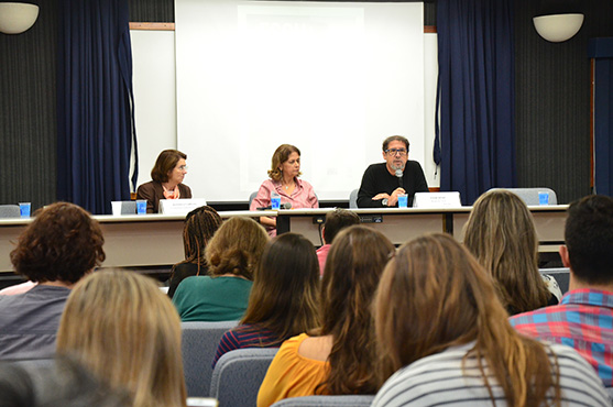 Professores falam sobre os diferentes tipos de intolerncia no mundo em Frum